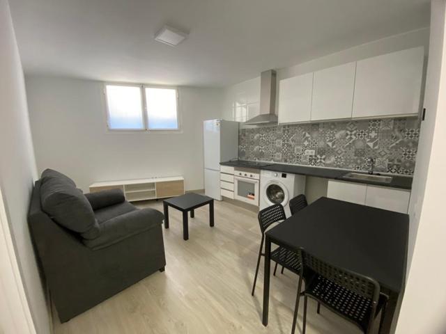 Apartamento en alquiler calle Francisco Gallego 34, Avila photo 0