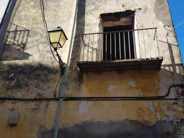 Casa en venta en Sant Mateu photo 0