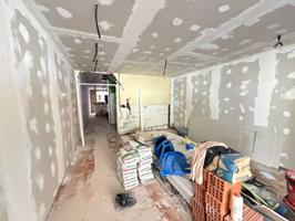 ¡Venta de casa pareada en Almassora - Centre Històric-La Vila! photo 0