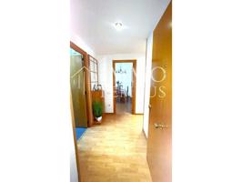 En EXCLUSIVA este luminoso piso de 3 habitaciones exteriores con parking y trastero en finca con ascensor. photo 0
