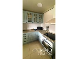 ¡Gran oportunidad en zona muy demandada! Casa esquinera con gran potencial ! photo 0