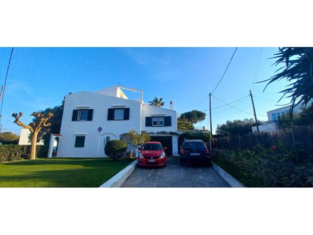 Casa En venta en Es Castell photo 0