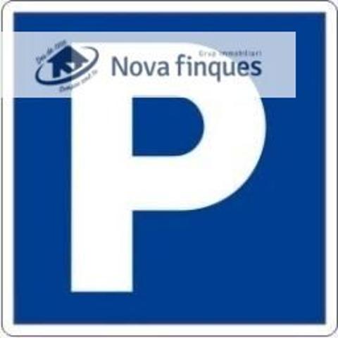 PLAZA DE APARCAMIENTO EN VENTA photo 0