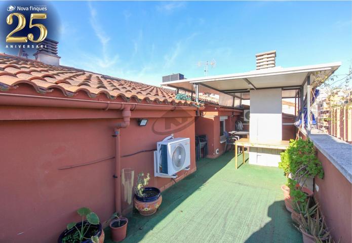 ÁTICO REFORMADO CON AMPLIA TERRAZA EN EL CENTRO DE BARBERÀ photo 0