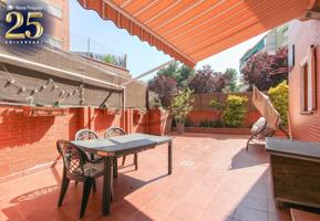 PISO CON TERRAZA METROS EN FINCA JOVEN. INCLUYE PLAZA DE APARCAMIENTO Y TRASTERO EN LA MISMA FINCA. photo 0