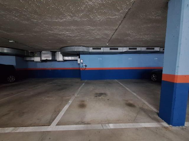 Parking En venta en El Centre, Sabadell photo 0