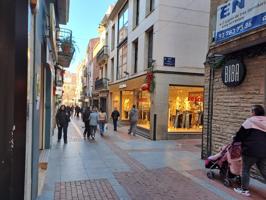 LOCAL COMERCIAL EN ALQUILER EN PLENO CENTRO DE TERRASSA photo 0