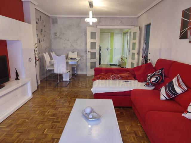 Piso En venta en Haro photo 0