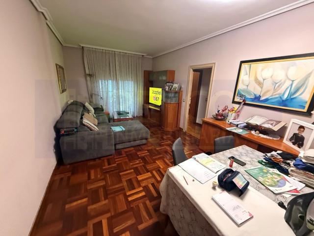 Piso En venta en Logroño photo 0