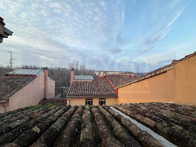 Piso En venta en Logroño photo 0