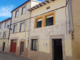 Casa En venta en Baños De Rioja photo 0