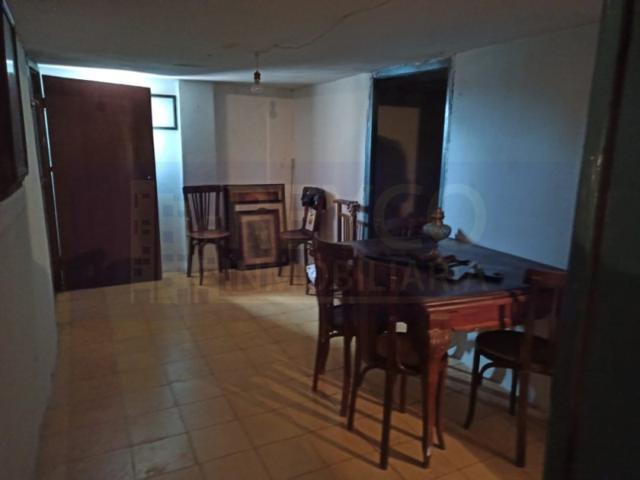 Casa En venta en Alesón photo 0