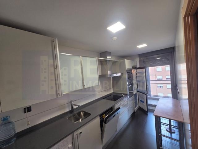 Piso En venta en Logroño photo 0