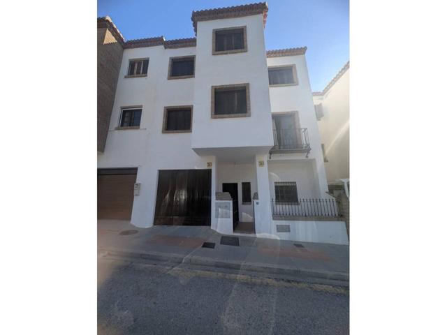 Casa en venta en Zona Ronda de Poniente-Avenidas Salobreña-Enrique Martín Cuevas(18600) photo 0