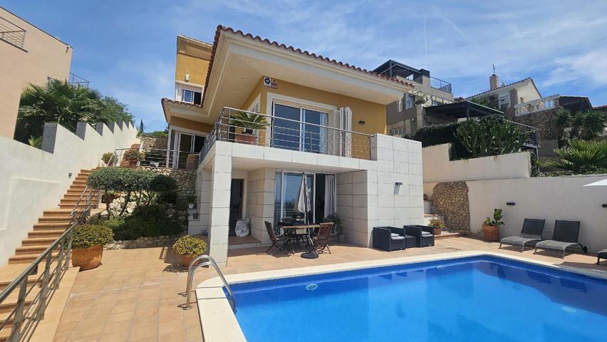 Casa En venta en Sitges photo 0