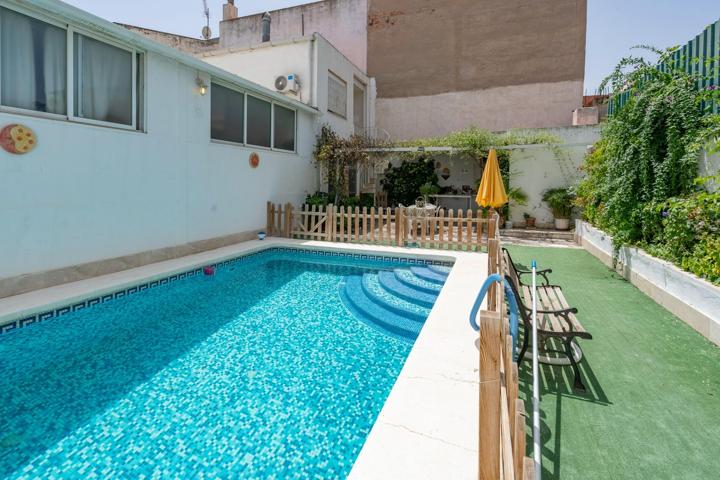 Casa en venta en Monforte del Cid, Alicante photo 0