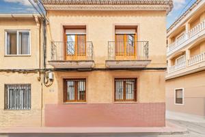 Casa en venta en Caudete, Albacete photo 0