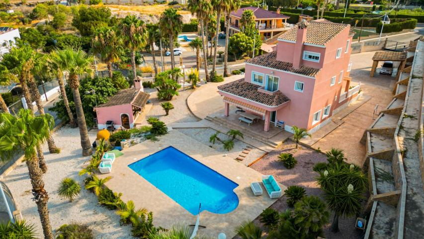 Chalet en Bonavista, Elche photo 0