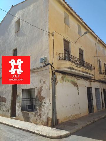 J.A.F INMOBILIARIA DISPONE A LA VENTA DE ESTA CASA DE PUEBLO ADOSADA ESQUINERA photo 0