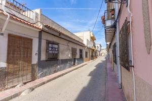 Casa de pueblo para reformar en el centro de Fortuna photo 0