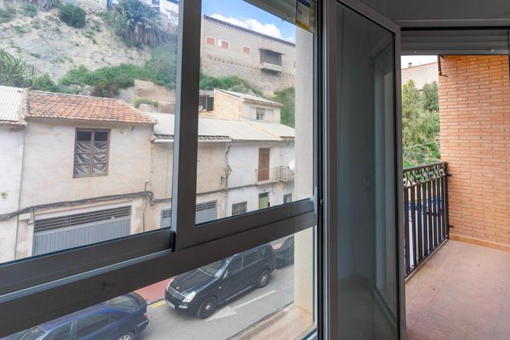Moderno Piso a Estrenar en Abarán con Amplios Espacios y Luminosidad photo 0