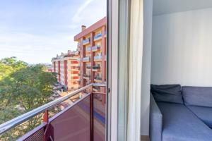 Se vende piso en Av. Juan de Borbón photo 0