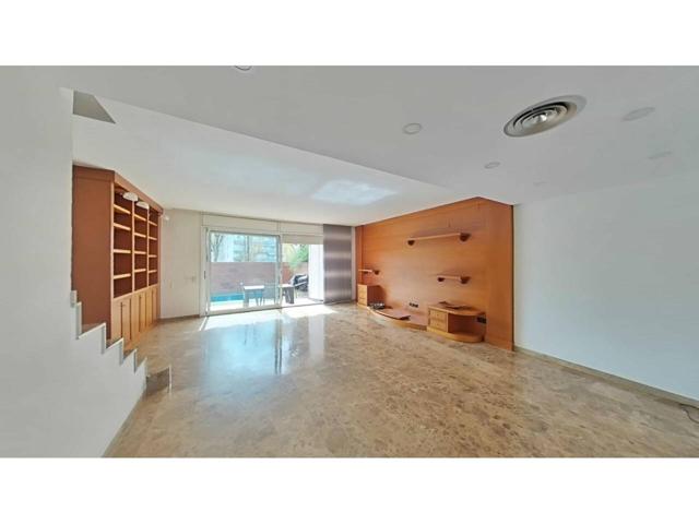 Casa en venta en Sant Feliu de Llobregat(08980) photo 0