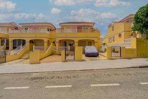 CASA ADOSADA EN VENTA PILAR DE LA HORADADA photo 0