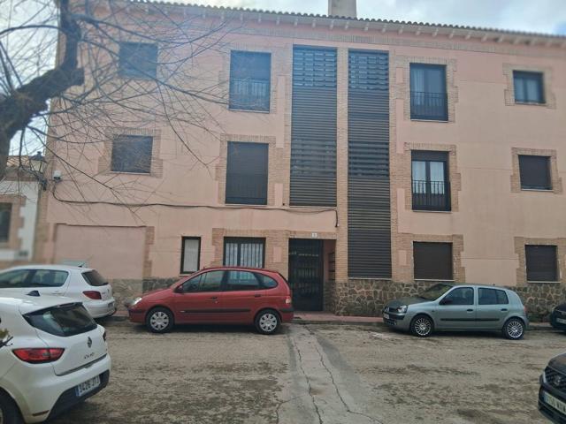Piso En venta en Cabezamesada photo 0