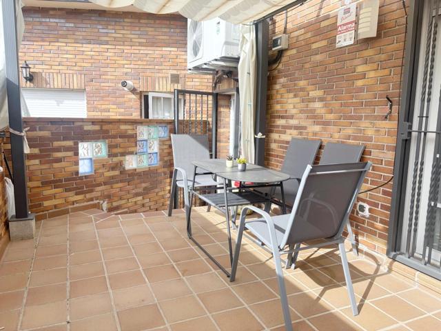 Espacio, luz y ubicación: piso de 3 habitaciones con terraza photo 0