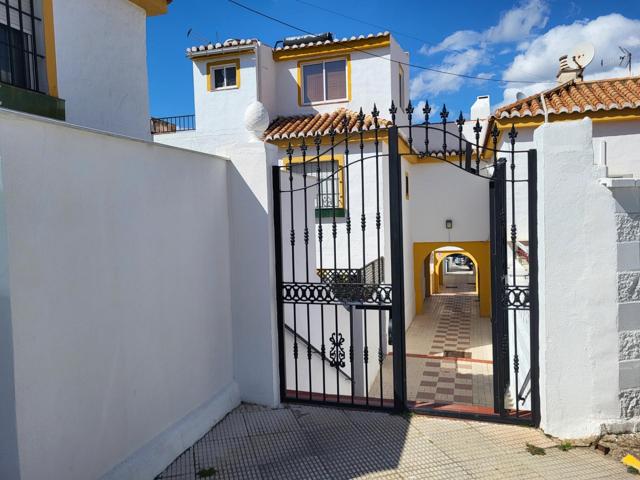 Chalet adosado con encanto andaluz en La Colina – Torremolinos photo 0