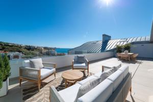 Ático boutique con alma mediterránea – Exclusividad frente al mar photo 0