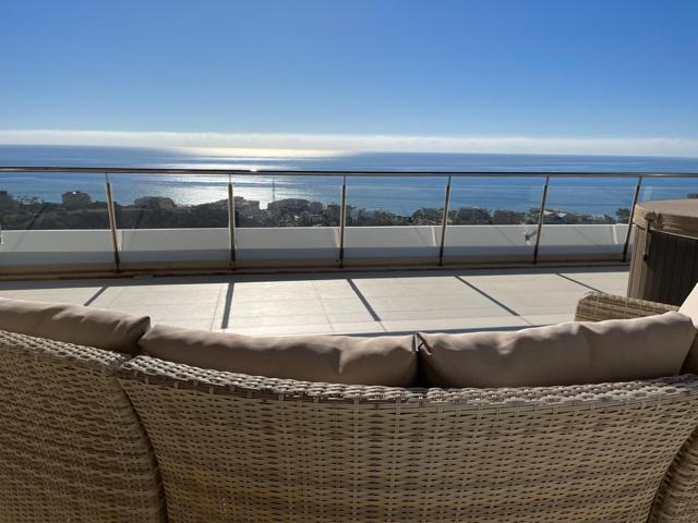 Atico con impresionante vista mar en Reserva del Higueron - Benalmadena photo 0