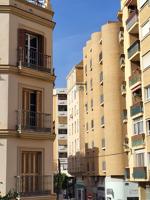Estudio en venta en Calle Isabel la Católica - Málaga centro photo 0