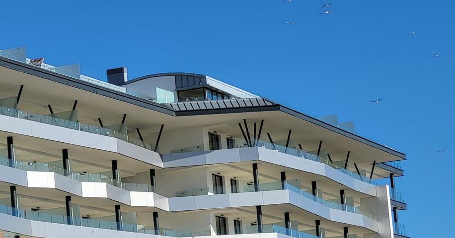 Dúplex con terrazas privadas y vistas en Carvajal – Fuengirola photo 0