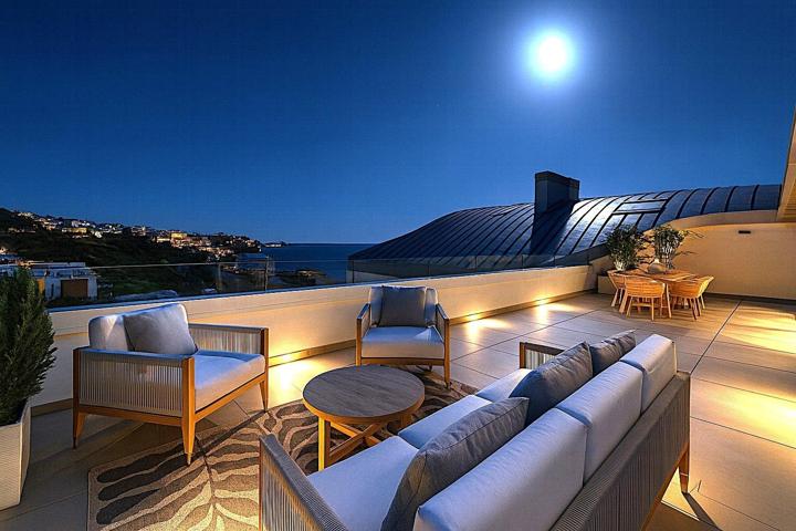 Ático luminoso con solárium y vistas al mar – Benalmádena Carvajal photo 0