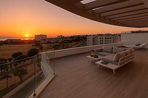Ático con amplias terrazas y vistas al mar en Los Álamos, Torremolinos photo 0