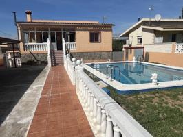 Venta de una villa en Castellón de la Plana, en la zona de Grao photo 0
