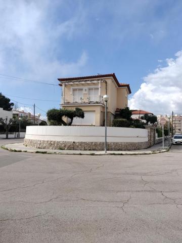 Chalet - Torre - Coma-Ruga photo 0
