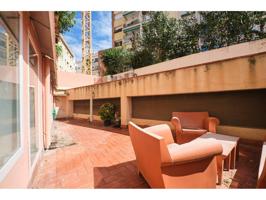 Local en venta con terraza en avenida de la Indústria Sant Just photo 0