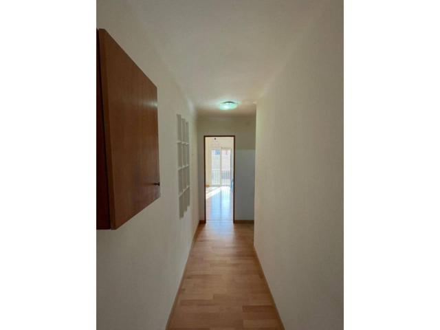 Piso en Venta en Sant Boi de Llobregat photo 0