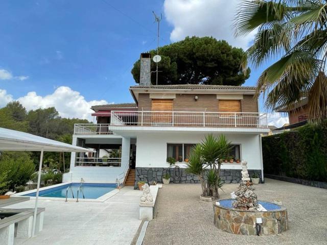 Casa en venta en Lliçà d'Amunt photo 0
