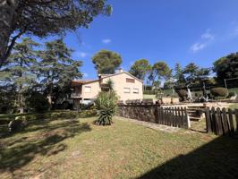 Casa en venta en Lliçà d'Amunt photo 0