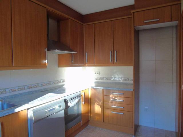 Se alquila piso photo 0