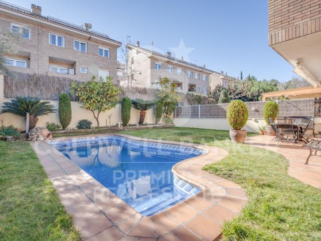 Casa En venta en Sant Quirze Del Vallès photo 0