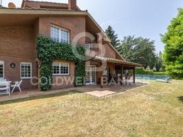 Casa En venta en Cerdanyola Del Vallès photo 0