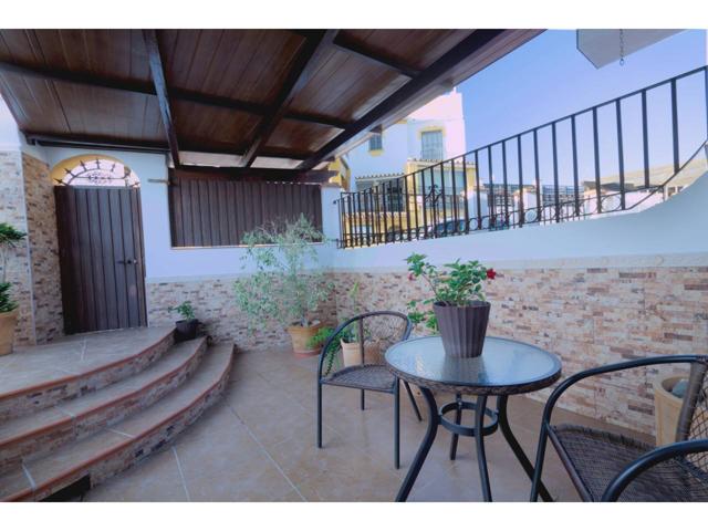 SE VENDE ESTUPENDO CHALET-ADOSADO EN TORRE DEL MAR¡¡¡¡ photo 0