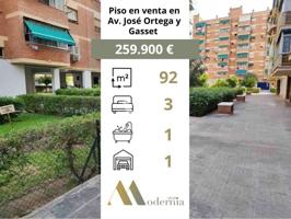 Piso en venta en Portada Alta-Camino de Antequera(29006) photo 0