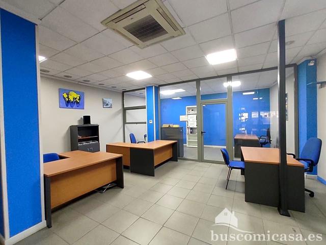 En calle Argüelles, en pleno centro, Local-Oficina en alquiler completamente amueblado. photo 0