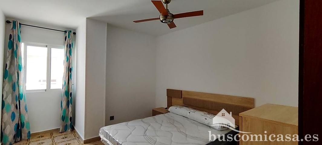 DISPONIBLE UNA SOLA HABITACIÓN PARA ESTUDIANTES photo 0